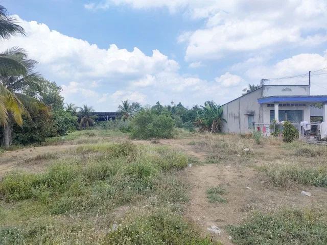 Bán Đất 939.8m2 có sẵn 939.8 m2 thổ cư giá 15 tỷ tại - Chọn - Xã Bình Hàng Trung Huyện Cao Lãnh Đồng Tháp