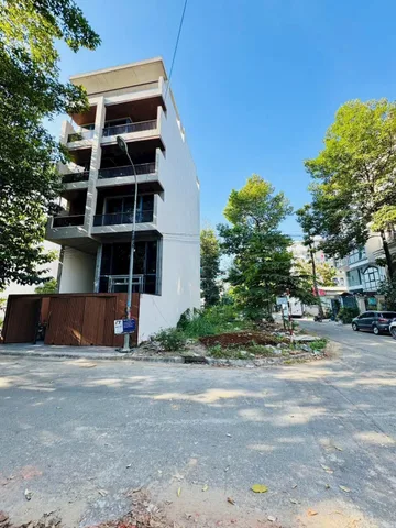 Bán đất lô A38 Huy Hoàng TML Q2 khu xây cao tầng, diện tích 142,5m2 lô góc 2 mặt tiền còn sót lại (LH 0989373766)