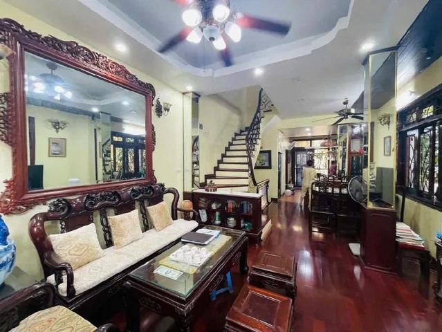 Bán Nhà Đặng Xuân Bảng 41m Nhà Dân Xây Ở ngay Khu ViP Hàng H.IÊM nhà Đẹp Không gian rộng Phố To Gần Ô Tô nhỉnh 7 t.ỷ tìm chủ gấp