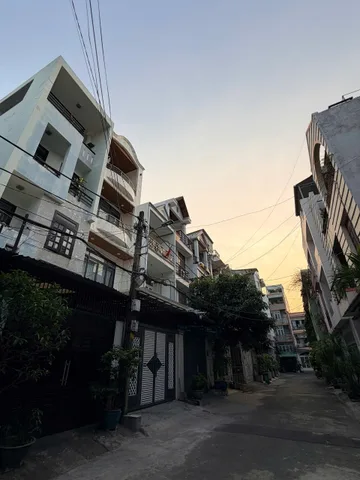 NHÀ LÊ VĂN SỸ - HUỲNH VĂN BÁNH - 5 TẦNG - 66M² - BTCT KIÊN CỐ - GIÁ 11.2 TỶ