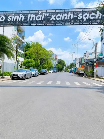 ĐẤT - FULL THỔ CƯ - ĐƯỜNG TRƯỚC ĐẤT RỘNG 3M - 5M*17,6M - CÔNG NHẬN TRÊN SỔ 88,1M2 - GIÁ 3,9 TỶ
