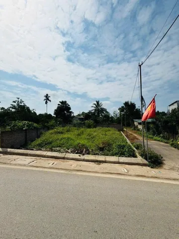 Bán Đất mặt đường lớn 85m2 thổ cư giá 900 triệu tại - Chọn - Thị trấn Ba Hàng Đồi Huyện Lạc Thủy Hòa Bình