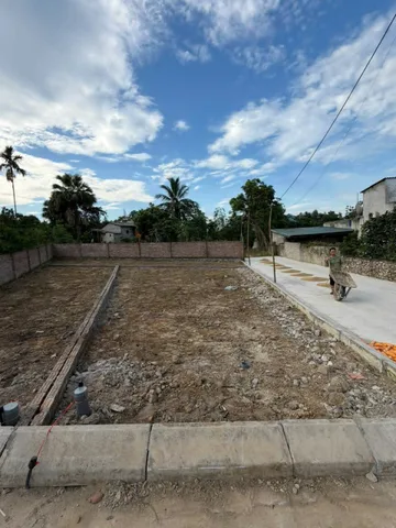 Bán Đất mặt đường lớn 85m2 thổ cư giá 900 triệu tại - Chọn - Thị trấn Ba Hàng Đồi Huyện Lạc Thủy Hòa Bình