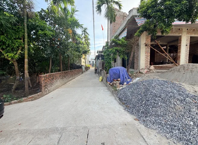 Bán Đất 70m2 có sẵn 70 m2 thổ cư giá 3 tỷ tại - Chọn - Xã Tân Tiến Huyện Văn Giang Hưng Yên