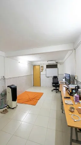 Chung cư Nguyễn Thiện Thuật, QUẬN 3, DT 3.5 x 12.3m (36 m2), giá 2.4 tỷ