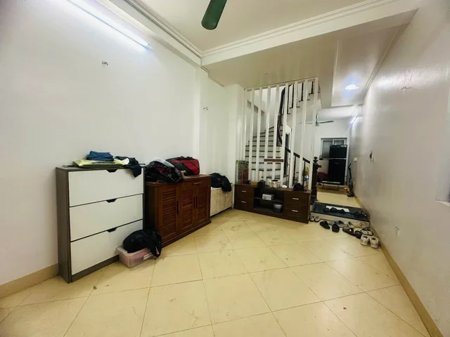 Bán Nhà Đặng Xuân Bảng 42.5m Linh Đàm ngõ thoáng nhà dân xây cầu thang giữa Sẵn Sổ Không Quy hoạch nhỉnh 7đ