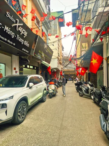 Bán Nhà riêng 49m2 có sẵn 49 m2 thổ cư giá 14.9 tỷ tại Đường Đặng Tiến Đông Phường Quang Trung Quận Đống Đa Hà Nội