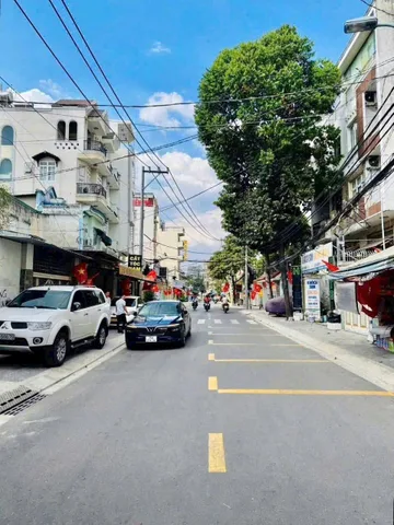 Bán Nhà Quận 2, nhà 4 tầng mặt tiền đường ô tô thông full thổ cư 116.8m2 đất ngang 5m