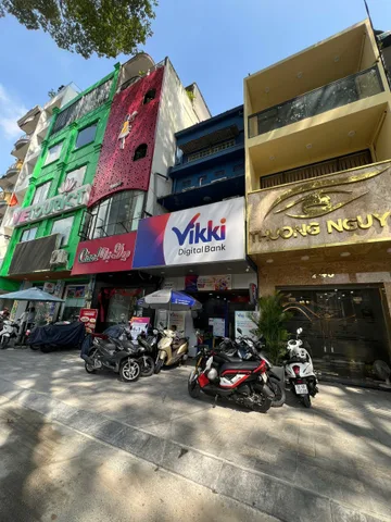 Bán Nhà Mặt Tiền 240B Trần Hưng Đạo, Nguyễn Cư Trinh, Quận 1
