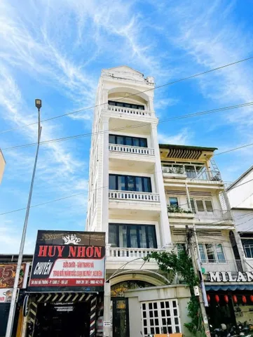 Nhà 7 tầng mặt tiền Hai Bà Trưng. cung đường kinh doanh buôn bán sầm uất tại Đà Lạt