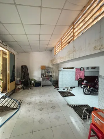 Bán Nhà Mặt Tiền 992 Lò Gốm, P8, Q6