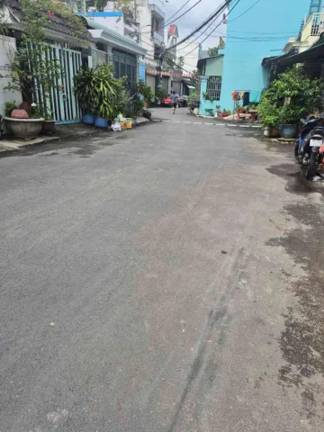 Bán Nhà riêng 228m2 có sẵn 114 m2 thổ cư giá 6.4 tỷ tại Đường Tiền Lân 18 Xã Bà Điểm Huyện Hóc Môn TP. Hồ Chí Minh