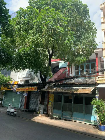 Bán Nhà Mặt Tiền 54 Núi Thành, Phường 13, Quận Tân Bình