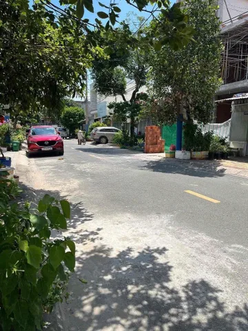 Bán Nhà riêng 100m2 có sẵn 100 m2 thổ cư giá 10.5 tỷ tại - Chọn - Phường Phước Bình Quận 9 TP. Hồ Chí Minh