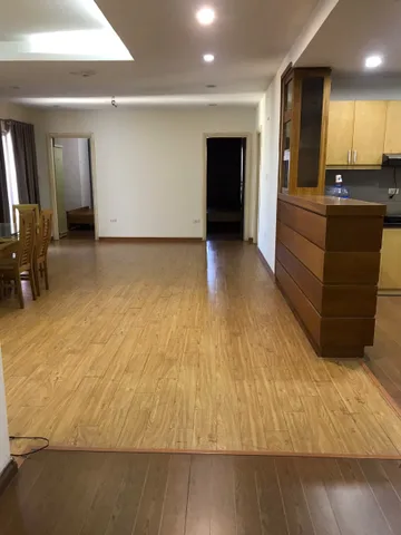 Cho thuê Căn hộ chung cư 133m2 giá 18 triệu tại Đường Láng Hạ Phường Láng Hạ Quận Đống Đa Hà Nội