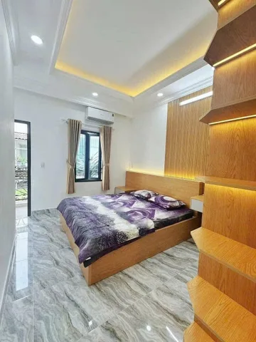 Bán nhà ngay cạnh QL50 cách mặt tiền đường nhựa 50m. Chủ kẹt tiền nên muốn bán nhanh, giá ngộp khách đừng ép, ép là giảm nữa á.