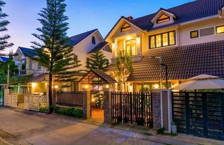 🏨 GIÁ 24 TRIỆU CHO THUÊ VILLA ĐẸP TRUNG TÂM ĐÀ LẠT, ĐƯỜNG NGUYỄN ĐÌNH CHIỂU