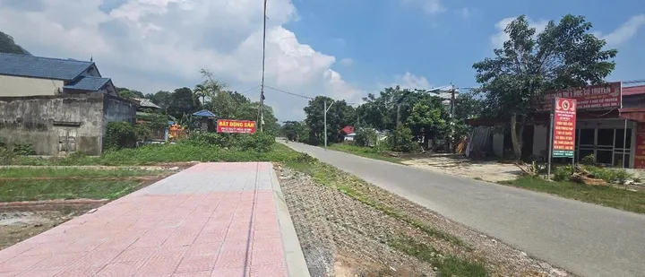 Bán Đất 134m2 có sẵn 40 m2 thổ cư giá 1.55 tỷ tại - Chọn - Thị trấn Ba Hàng Đồi Huyện Lạc Thủy Hòa Bình