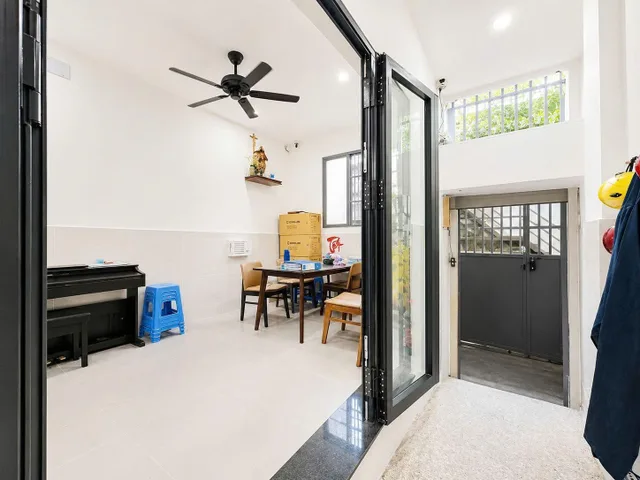 BÁN NHÀ ĐẸP PHƯƠNG TRƯỜNG THỌ GẦN VINCOM THỦ ĐỨC - CĂN NHÀ RẤT ĐÁNG XEM