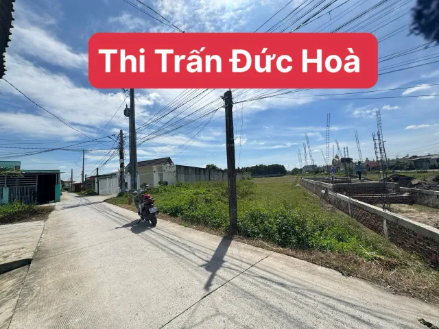 Bán Đất 120m2 có sẵn 120 m2 thổ cư giá 1.35 tỷ tại Thị trấn Đức Hòa Huyện Đức Hòa Long An