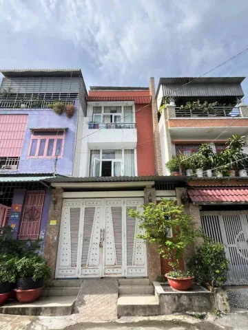 Bán Nhà riêng 100m2 có sẵn 100 m2 thổ cư giá 5 tỷ tại - Chọn - Xã Bà Điểm Huyện Hóc Môn TP. Hồ Chí Minh