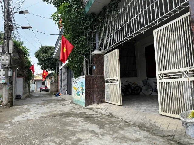Bán Đất 100m2 có sẵn 75 m2 thổ cư giá 2.8 tỷ tại Đường Phạm Đình Thái Xã Nghi Phú Thành phố Vinh Nghệ An