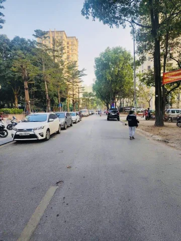 Bán Đất_50m²_Mt 5m_13.5 Tỷ _Dịch Vụ Dọc Bún 1 Vạn Phúc_Hà Đông_Sát Trường Vạn Bảo