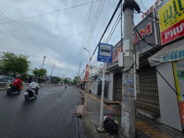 Cho thuê Mặt bằng kinh doanh 800m2 giá 20 triệu tại - Chọn - Phường 12 Thành phố Vũng Tàu Bà Rịa - Vũng Tàu