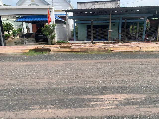 Bán Nhà riêng 1758m2 có sẵn 200 m2 thổ cư giá 18 tỷ tại Thị trấn Hậu Nghĩa Huyện Đức Hòa Long An