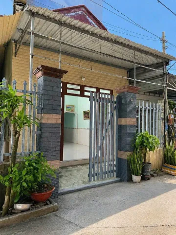 - LH GẤP BÁN CĂN C4 Ở GIÁP HẢI - TÂN AN HỘI - CỦ CHI CHỈ 785 TRIỆU.