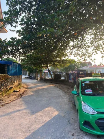 Siêu phẩm lô góc thôn 2 xã kỳ sơn , cạnh nhà văn hoá thôn 2 , ngõ rộng ô tô vào thoải mái , chỉ 10m là ra trục chính giá rẻ bất ngờ