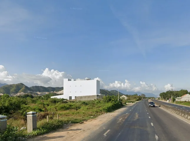 Bán Đất 494.1m2 giá 11.86 tỷ tại Đường Quốc Lộ 1A Xã Vạn Hưng Huyện Vạn Ninh Khánh Hòa