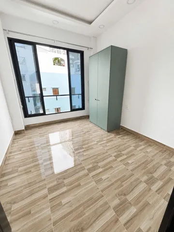 CHO THUÊ NHÀ MỚI 2 PHÒNG NGỦ ĐẦY ĐỦ NỘI THẤT QUẬN 4