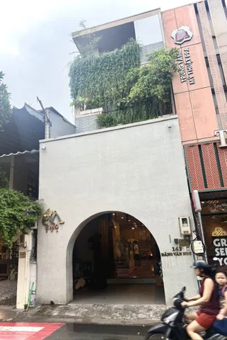 30 TỶ! Bán Mặt Tiền Đặng Văn Ngữ, P. Phú Nhuận – 85,8m² (5,3x21m), 4 Tầng, Đường 12m