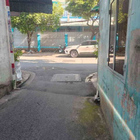 TRUNG TÂM QUẬN TÂN PHÚ - GIÁP BÌNH TÂN VÀ TÂN BÌNH - ĐANG  DONG TIỀN 7TR/THÁNG.