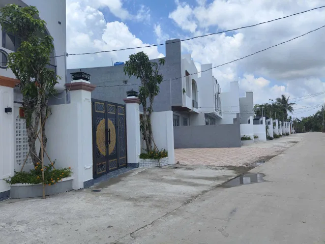 🏡 CHÍNH CHỦ GỬI BÁN NHÀ LIỀN KỀ ĐẤT THỔ CƯ – VIEW KÊNH MÁT MẺ – GIÁ CHỈ 3,19 TỶ