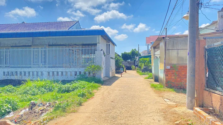 Đất hẻm oto bà triệu - ngay trung tâm hành chính đức trọng, lâm đồng