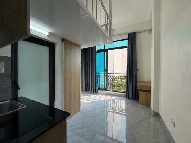PHÒNG ĐẸP FULL ĐỒ (THANG MÁY) MÁY GIẶT RIÊNG TỪNG TẦNG KĐT XA LA HN.
