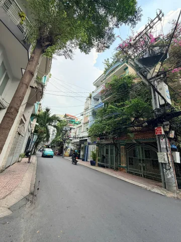 NHÀ TRẦN QUANG DIỆU - LÊ VĂN SỸ - 3 TẦNG - 56M² - HẺM THÔNG - GIÁ 10.5 TỶ