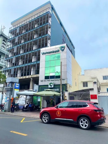 Bán nhà mặt tiền Lê Văn Sỹ - 175m2 Vietcombank thuê ổn định 161tr mỗi tháng.