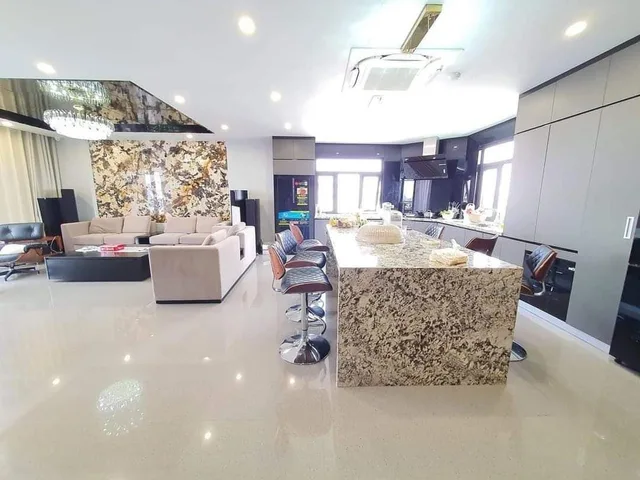 BÁN NHÀ KIỆT TÁC GIỮA LÒNG TÂY HỒ – TÒA NHÀ VĂN PHÒNG CAO CẤP, GIÁ TRỊ BỀN VỮNG THEO THỜI GIAN