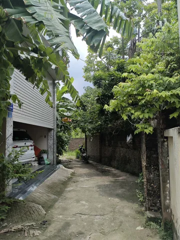 Bán đất Đông Dư 35m2 - Nhỉnh 3 tỷ - ngõ ô tô con vào đất - 20m ra ô tô tránh thông