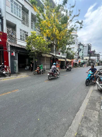 Vị trí vàng ngay MTKD  Trịnh Đình Trọng – khu buôn bán sầm uất, dòng tiền cực ổn định