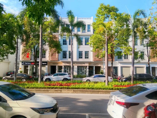 Bán nhà Phân Lô Liền Kề Khu Đô Thị Mới Đại Kim, Nguyễn Xiển, vỉa hè, ô tô tránh, 5 tầng thang máy, 80m2, 24.9 tỷ