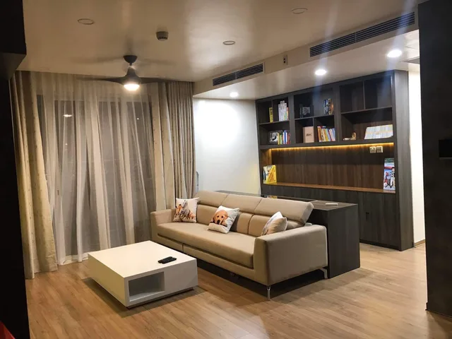 CHCC (3PN) tại #Seasons Avenue 105m2 tầng trung nội thất đầy đủ _  giá 8.x tỷ [x 