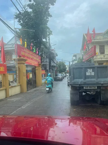 🏡 BÁN ĐẤT TRUNG TÂM - PHỐ NHÀ THỜ -  PHƯỜNG BẠCH ĐẰNG – TP. HẠ LONG
Bán Nhà riêng 72.3m2 có sẵn 72.3 m2 thổ cư giá 3.3 tỷ tại - Chọn - Phường Bạch Đằng Thành phố Hạ Long Quảng Ninh