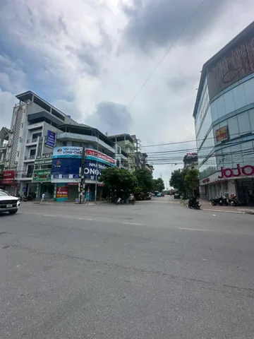Alo 0395 777 369 🏠Cần Bán Nhà Góc Làn 2 Sơn Đông, Đa Cấu, Nam Sơn Mt 5m Dt 98m2 Giá 18.3 Tỷ