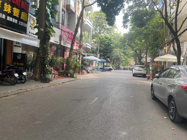 Alo 0395777369 ✅Cần Bán Nhà Mặt Nguyễn Hữu Nghiêm, Suối Hoa, Kinh Bắc Mt 4.7m Dt 60m2 Giá 12.6 Tỷ
