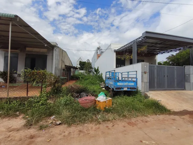 Bán Đất 2293.2m2 có sẵn 147 m2 thổ cư giá 2.59 tỷ tại Xã Hòa Khánh Thành phố Buôn Ma Thuột Đắk Lắk