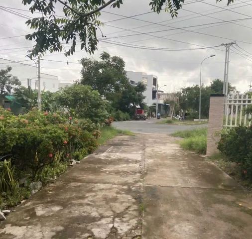 🏡 NHÀ CẤP 4 KHU DÂN CƯ TRÀNG AN – SÂN RỘNG, ĐẤT LỚN, GIÁ CỰC HẤP DẪN